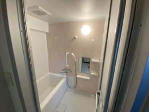 B22DB013-26C6-4618-85EE-88DC457792D5