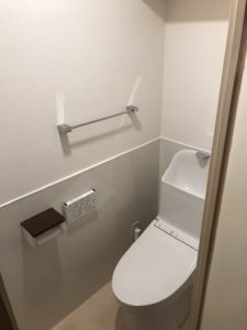 5A0002F8-0F57-4378-BE90-773C480B1C87